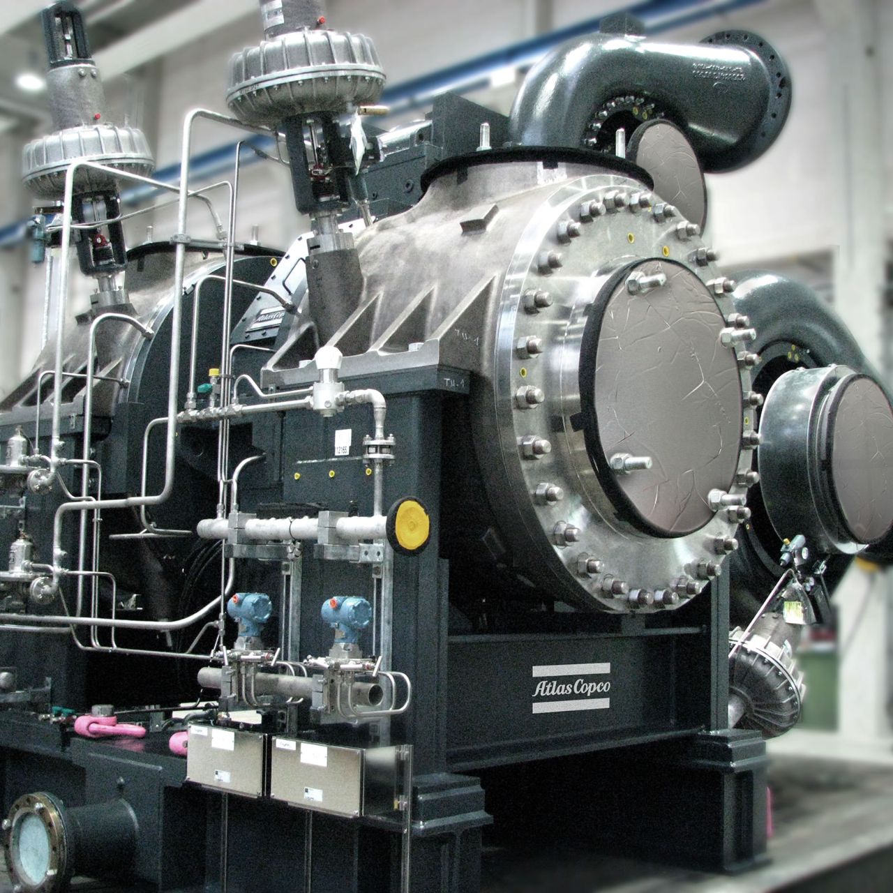 Integrally geared compressor with radial inflow turbine (Compander)